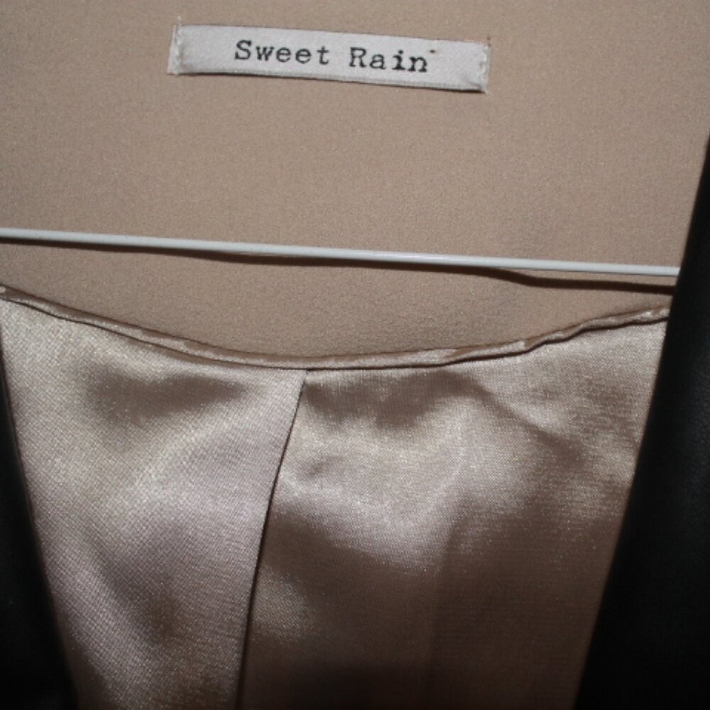 Jacket - Picture 2 of 2